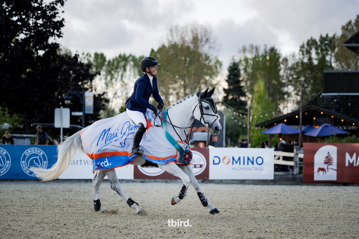 Martinoff Makes Her Mark in Maui Jim Grand Prix 1.45m